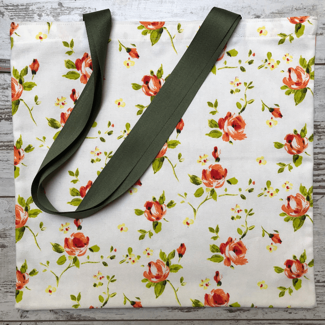 Grandes fleurs - fond orange/blanc